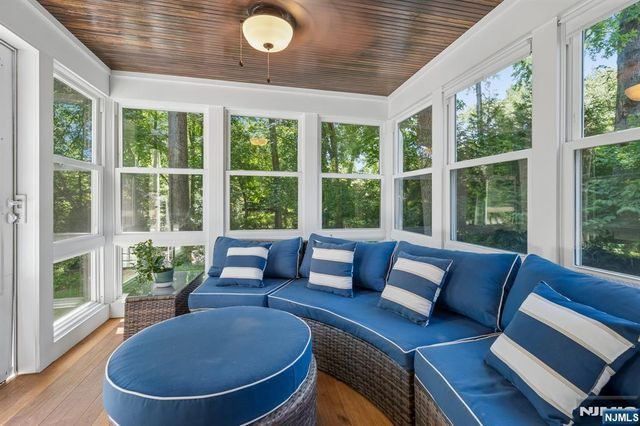17 Orange Place, Wayne, NJ 07470