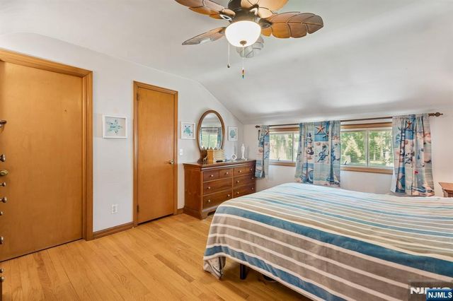 17 Orange Place, Wayne, NJ 07470