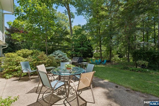17 Orange Place, Wayne, NJ 07470