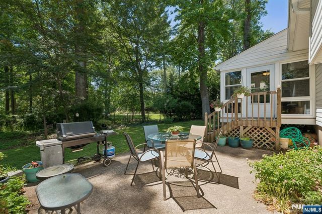 17 Orange Place, Wayne, NJ 07470