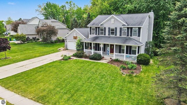 6444 Los Altos Drive NE, Rockford, MI 49341