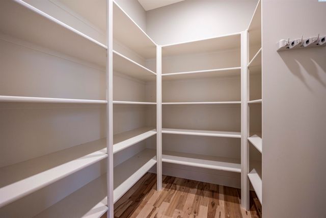 2112 Meritage Ave, Richland, WA 99352