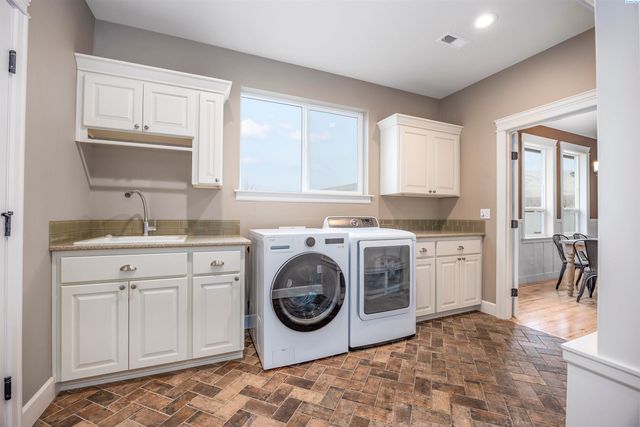 2112 Meritage Ave, Richland, WA 99352