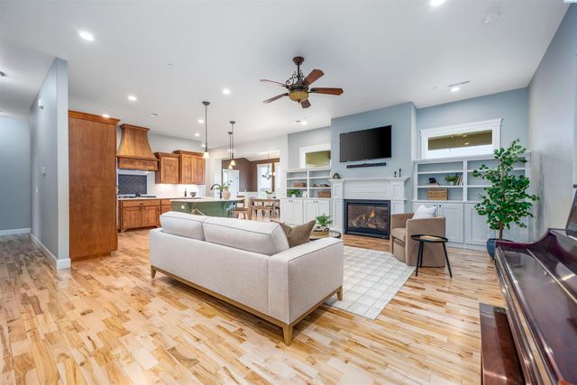 2112 Meritage Ave, Richland, WA 99352