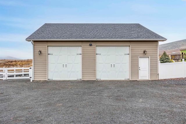 2112 Meritage Ave, Richland, WA 99352