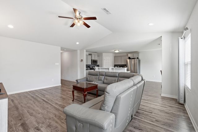 34 Bobby Circle, Cabot, AR 72023