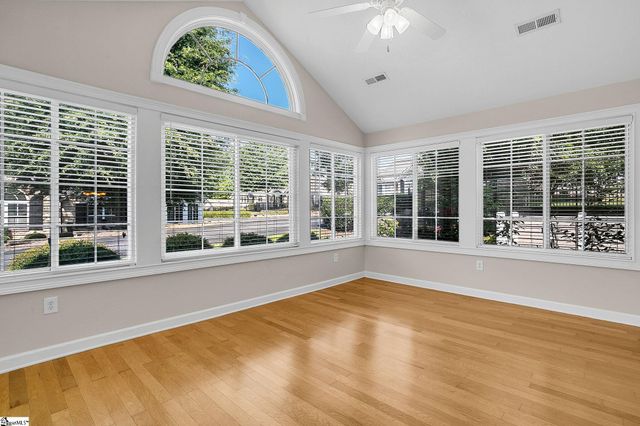 27 Fudora Circle, Simpsonville, SC 29681