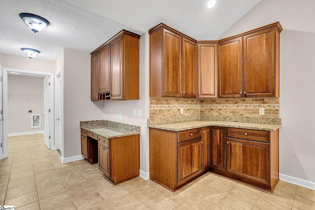 27 Fudora Circle, Simpsonville, SC 29681