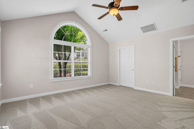 27 Fudora Circle, Simpsonville, SC 29681
