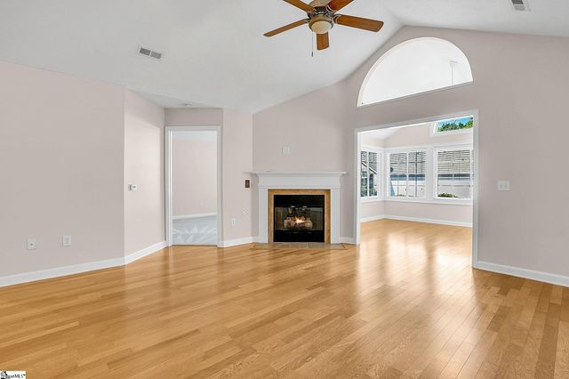 27 Fudora Circle, Simpsonville, SC 29681