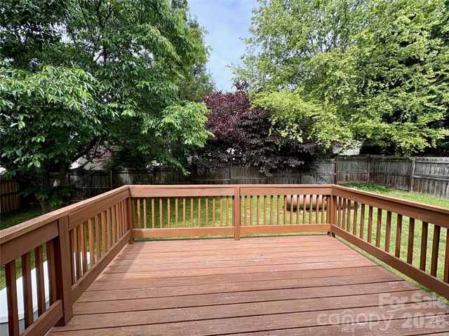 95 Newberry Drive, Fletcher, NC 28732