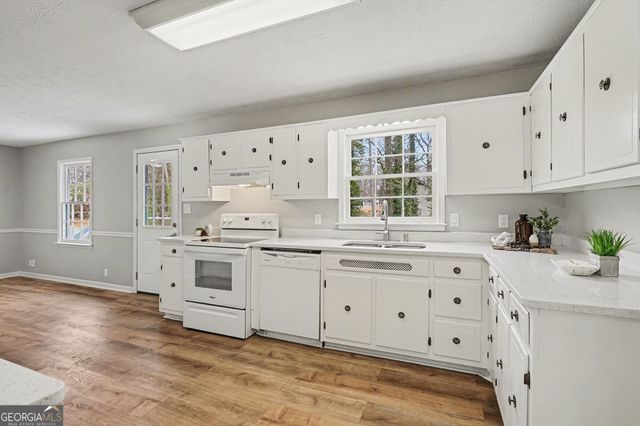 551 Rye House Court, Lawrenceville, GA 30044