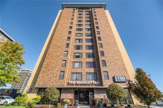 700 E 8th Street 16O, Kansas City, MO 64106