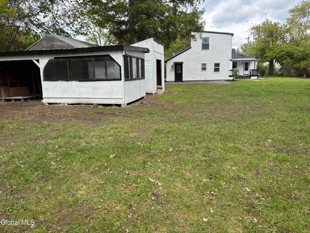 905 Balltown Road, Niskayuna, NY 12309