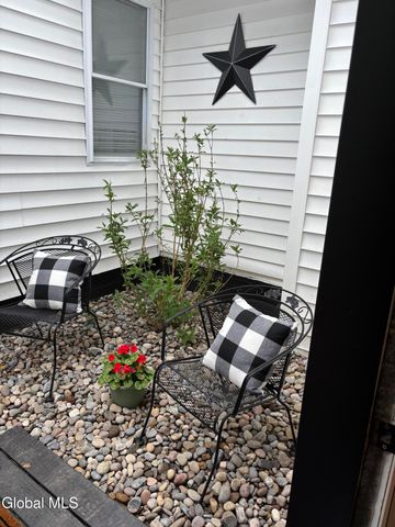 905 Balltown Road, Niskayuna, NY 12309