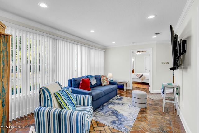 4115 8th Street, Gulfport, MS 39501