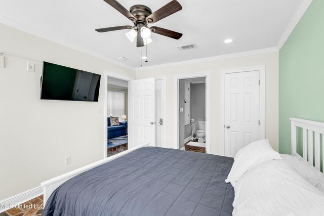 4115 8th Street, Gulfport, MS 39501