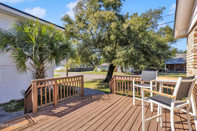 4115 8th Street, Gulfport, MS 39501