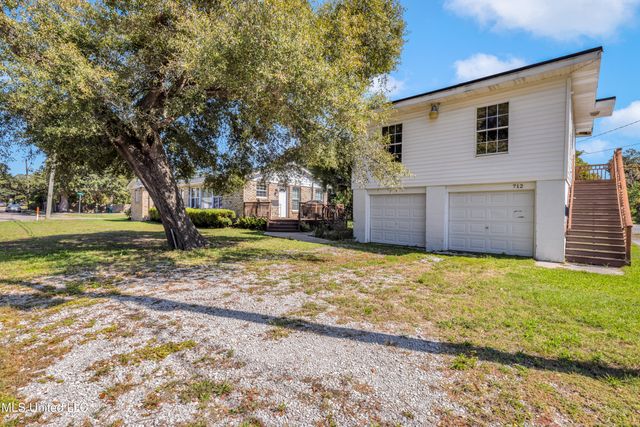 4115 8th Street, Gulfport, MS 39501