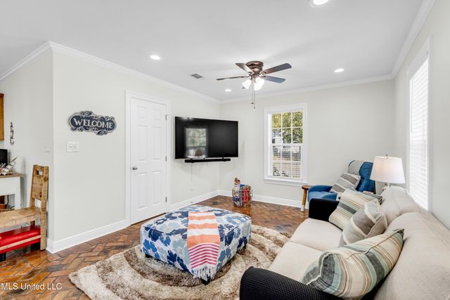 4115 8th Street, Gulfport, MS 39501