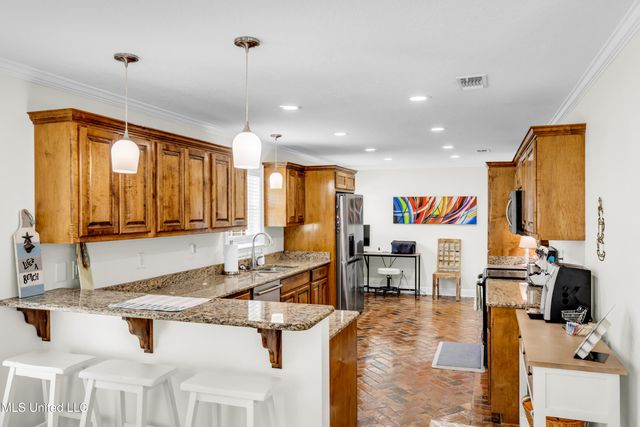 4115 8th Street, Gulfport, MS 39501