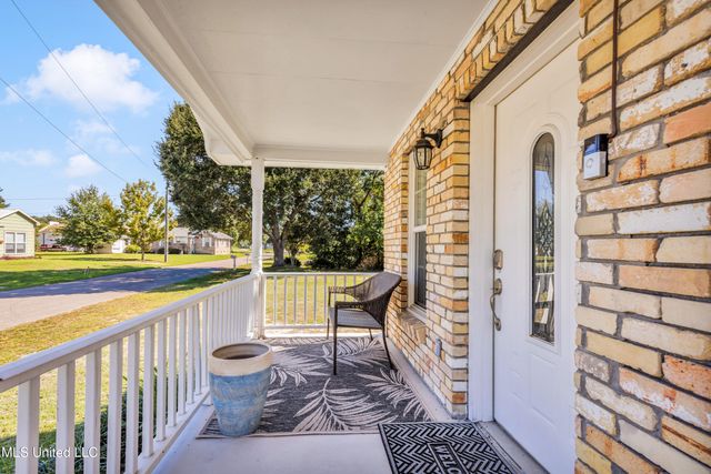 4115 8th Street, Gulfport, MS 39501