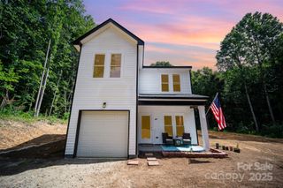 184 Oak Creek Road 452, Statesville, NC 28625