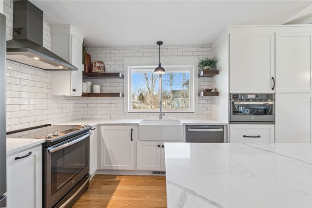 426 NE 16th Street, Ankeny, IA 50021