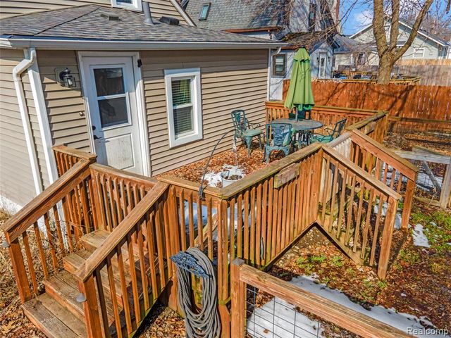 128 Clarence Street, Holly, MI 48442