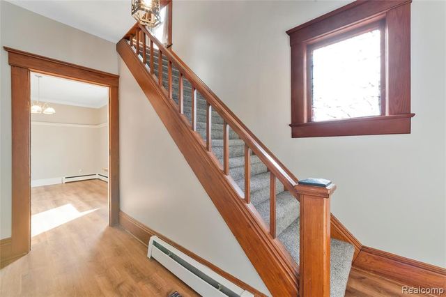 128 Clarence Street, Holly, MI 48442