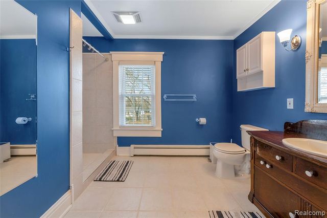 128 Clarence Street, Holly, MI 48442