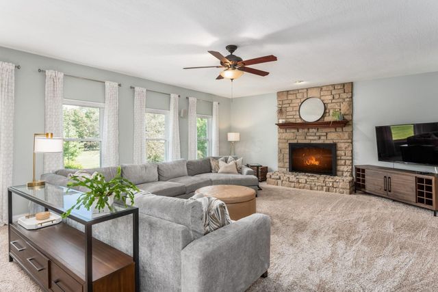 5606 Barney Drive, Dublin, OH 43016