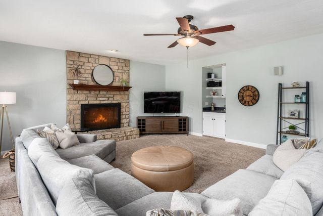 5606 Barney Drive, Dublin, OH 43016