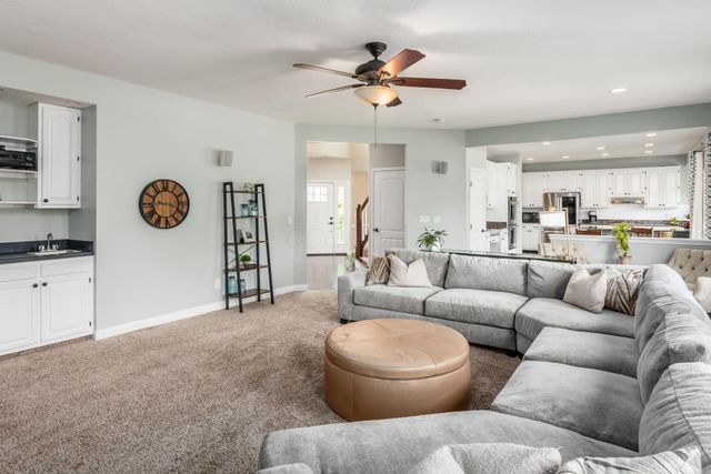 5606 Barney Drive, Dublin, OH 43016