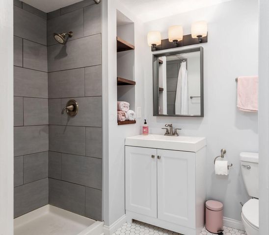 5606 Barney Drive, Dublin, OH 43016
