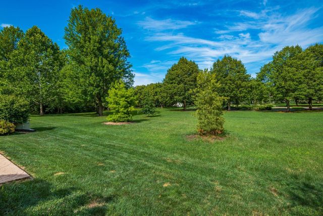 5606 Barney Drive, Dublin, OH 43016