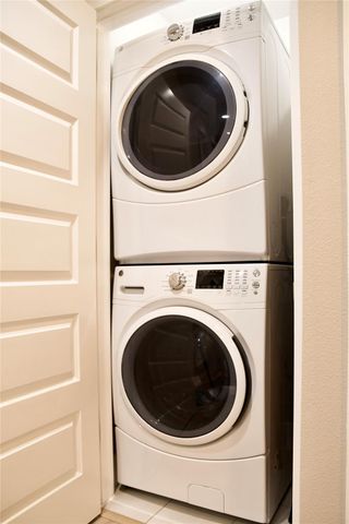 803 E 32 2, Austin, TX 78705