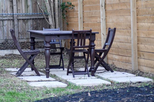 803 E 32 2, Austin, TX 78705