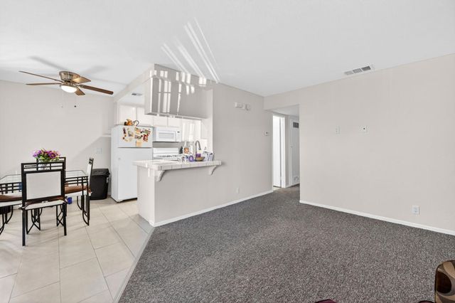 48324 Stewart Drive J3, Indio, CA 92201