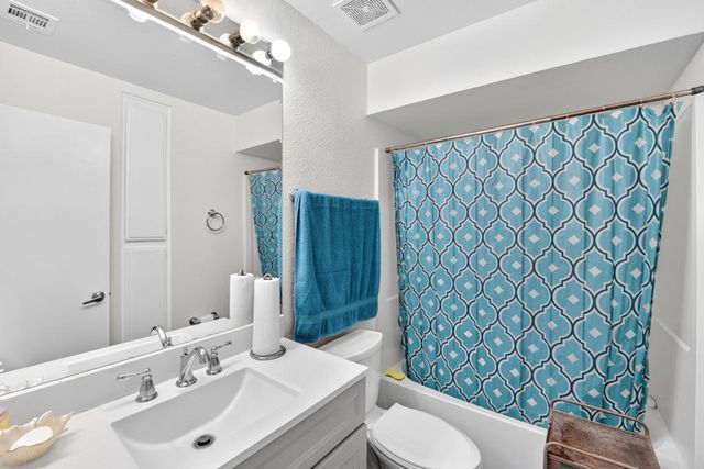 48324 Stewart Drive J3, Indio, CA 92201