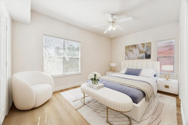 4041 Law Street 512, Houston, TX 77005