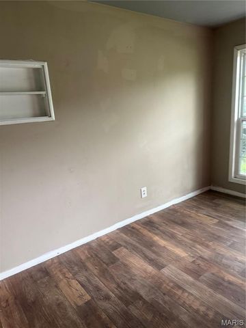506 Saint Paul Drive, Cahokia, IL 62206