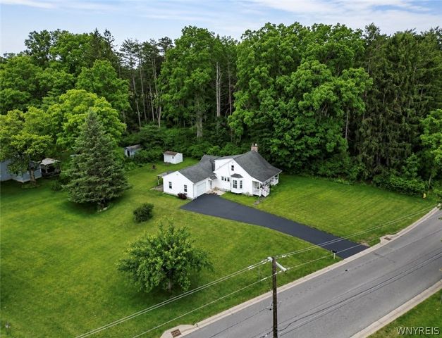 4059 Baker Road, Orchard Park, NY 14127