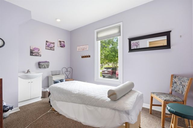 208 E Whitley Street, Churubusco, IN 46723
