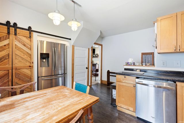 208 E Whitley Street, Churubusco, IN 46723