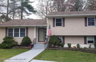 8 Fairview Drive, Copake, NY 12516