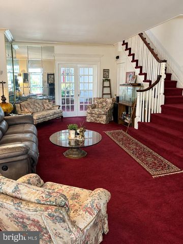 6216 ELLSWORTH ST, Philadelphia, PA 19143