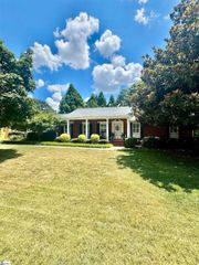 10 Dagenham Drive, Greenville, SC 29615