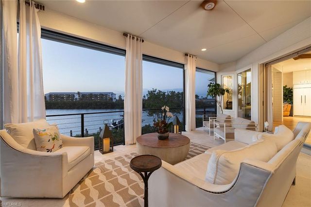 41 Southport CV, Bonita Springs, FL 34134