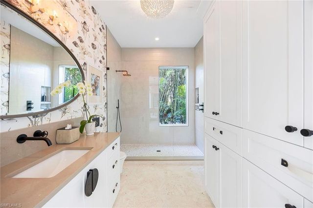 41 Southport CV, Bonita Springs, FL 34134